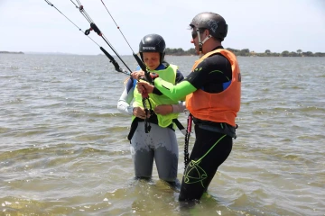 Kite kurzy - kitesurfing škola - kite škola