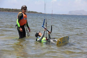 Kite kurzy - kitesurfing škola - kite škola