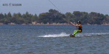 Kite kurzy - kitesurfing škola - kite škola